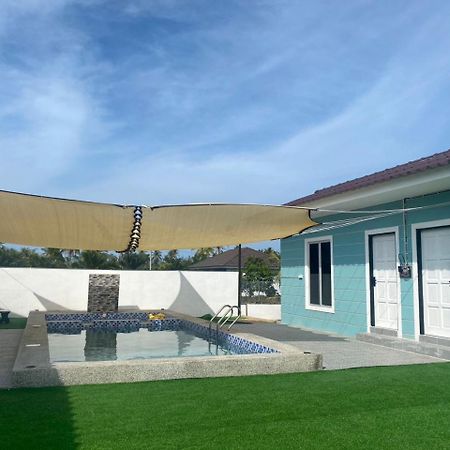 Triple S Guest House Bachok Exterior photo